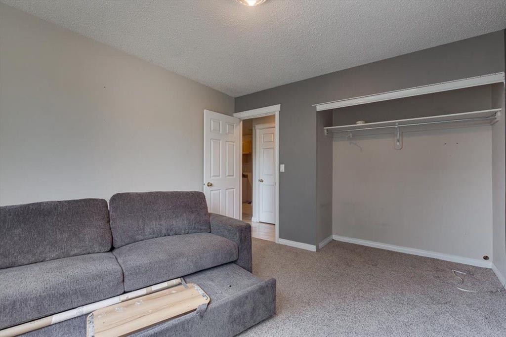354-103 Hermary Street, Red Deer, AB - Indoor Photo Showing Other Room