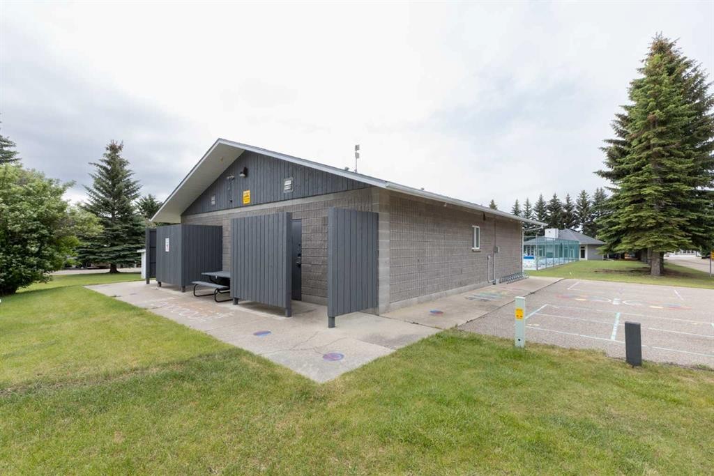 52 Points West Resort, Sylvan Lake, AB