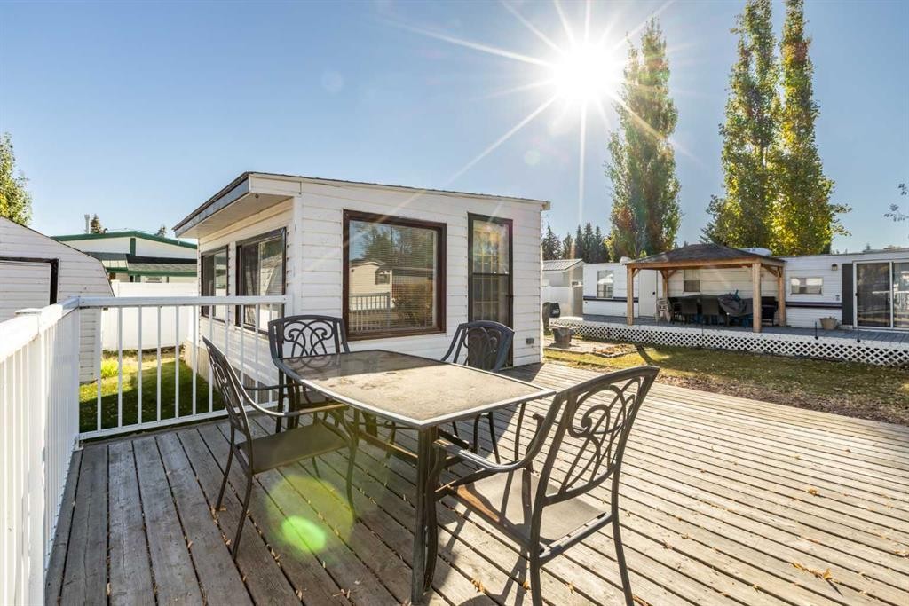 52 Points West Resort, Sylvan Lake, AB