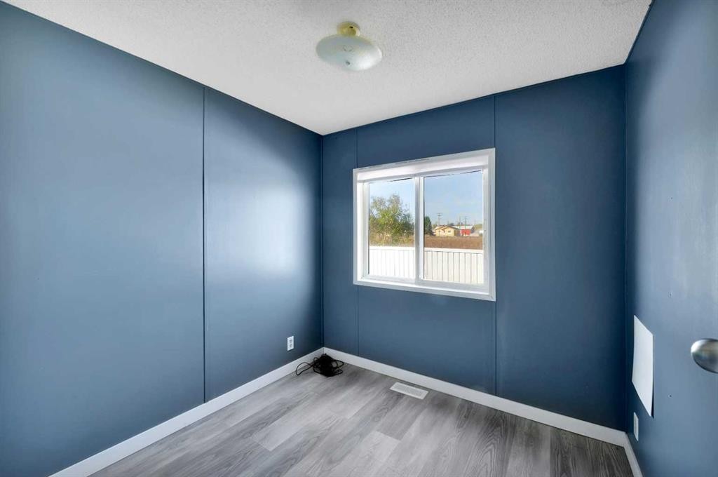 1911 20 Street, Delburne, AB - Indoor Photo Showing Other Room
