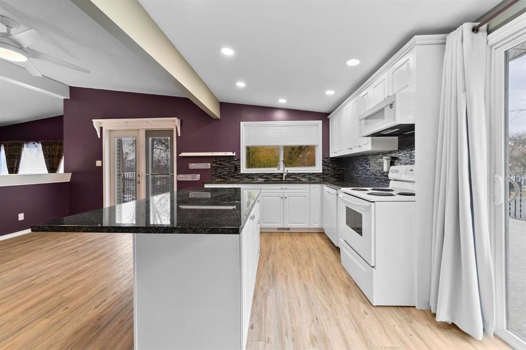 42 Grand Drive, Camrose, AB - Indoor Photo Showing Kitchen With Double Sink