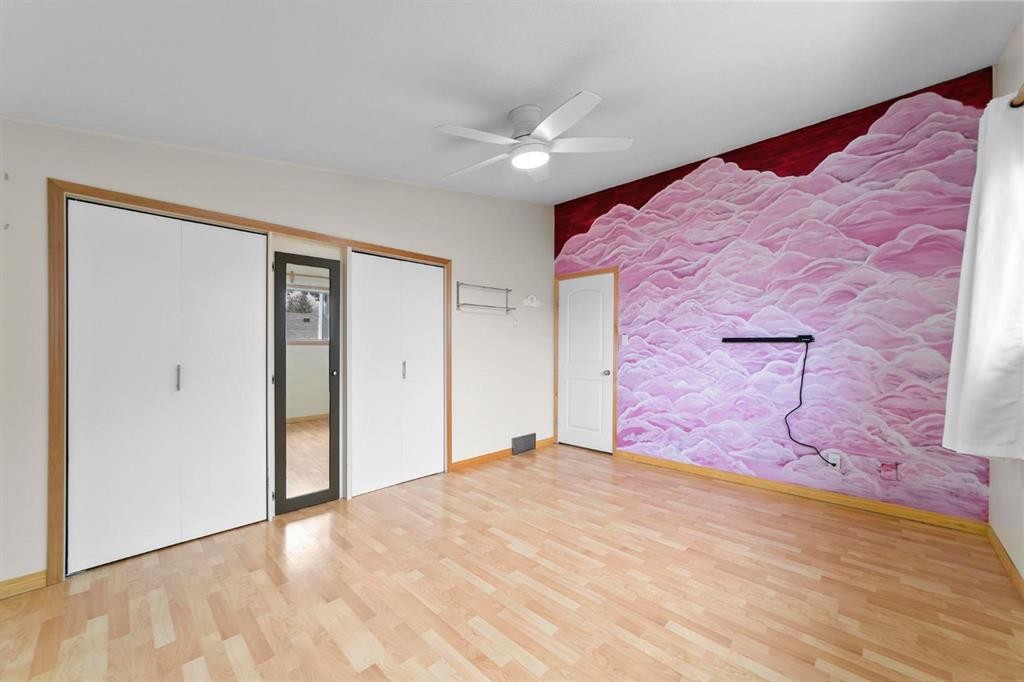 42 Grand Drive, Camrose, AB - Indoor Photo Showing Other Room