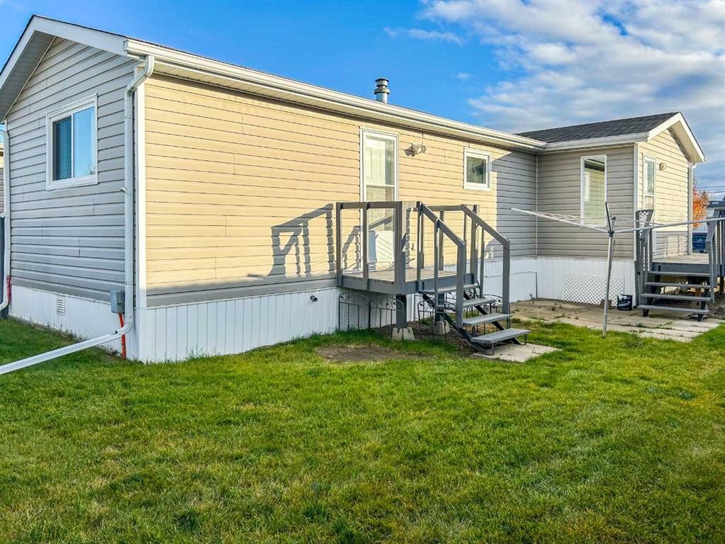 74-4802 54 Avenue, Camrose, AB
