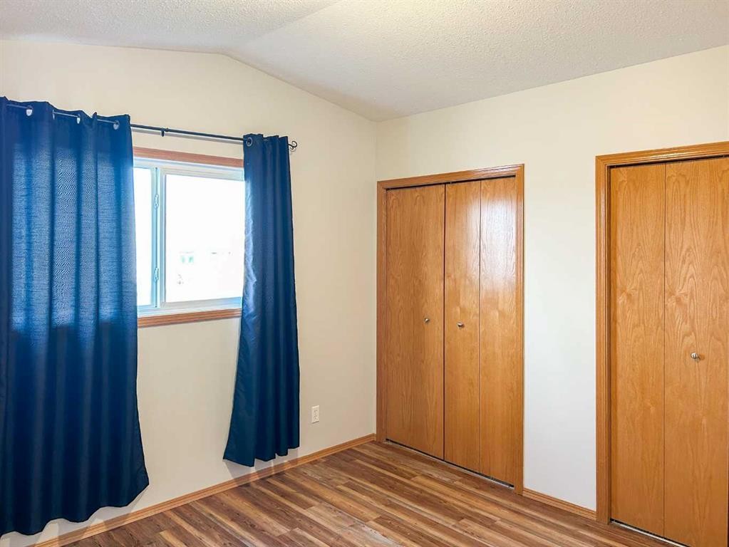 74-4802 54 Avenue, Camrose, AB