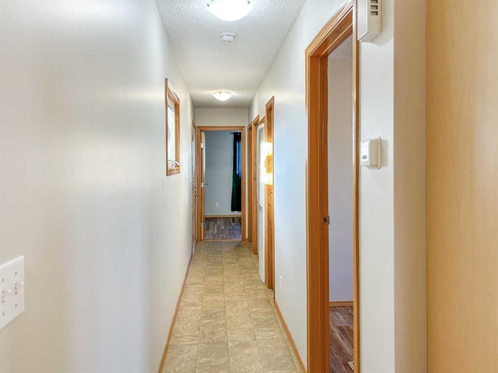 74-4802 54 Avenue, Camrose, AB