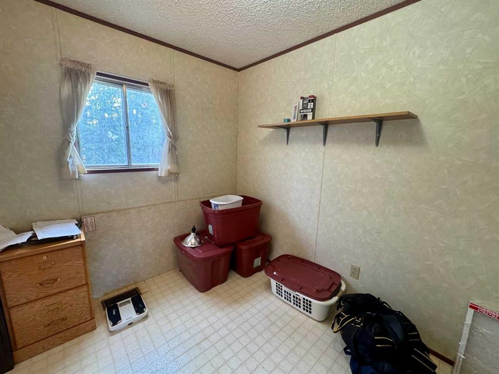 51017 A Highway 598, Rural Clearwater County, AB - Indoor