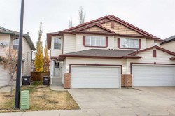 55 Arnold Close Red Deer, AB T4R 3G3