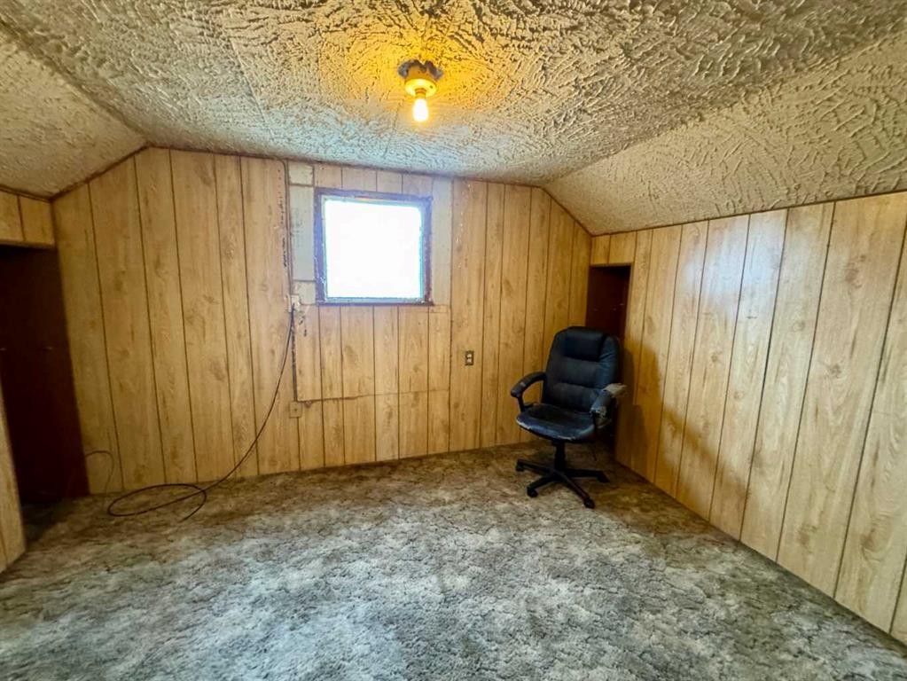 375053A Range Road 5-5, Rural Clearwater County, AB - Indoor Photo Showing Other Room