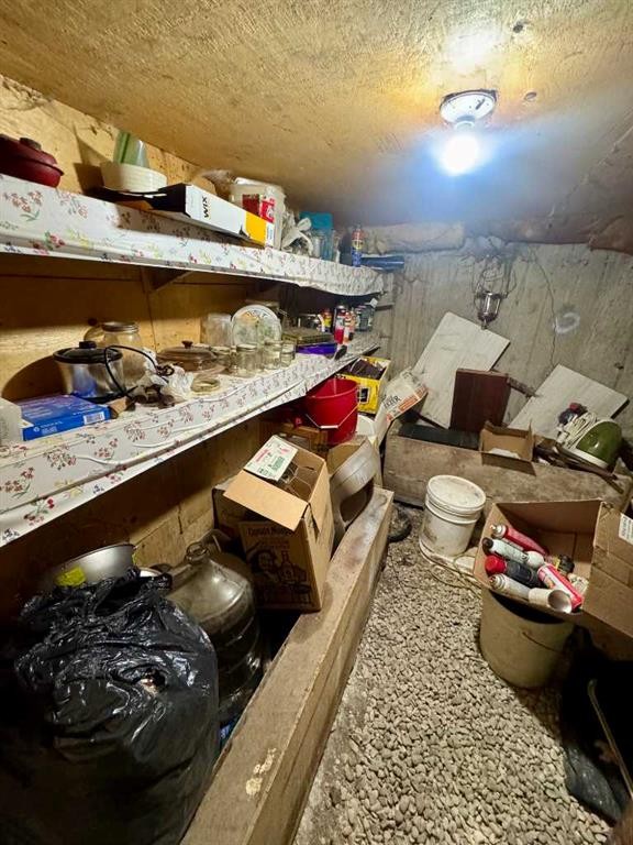 375053A Range Road 5-5, Rural Clearwater County, AB - Indoor