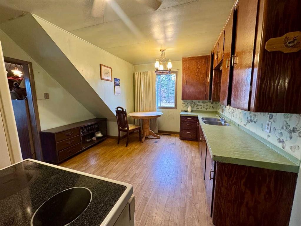 375053A Range Road 5-5, Rural Clearwater County, AB - Indoor