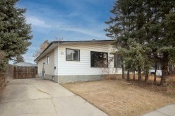 40 Wells Street Red Deer, AB T4N 5Y3