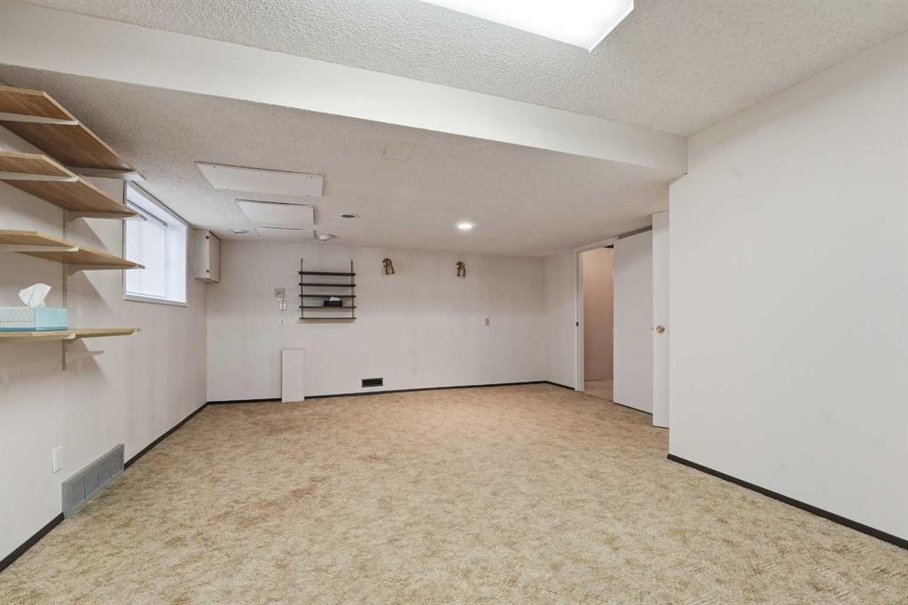 49 Pamely Avenue, Red Deer, AB - Indoor