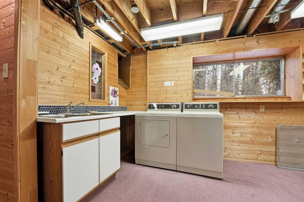49 Pamely Avenue, Red Deer, AB - Indoor Photo Showing Laundry Room