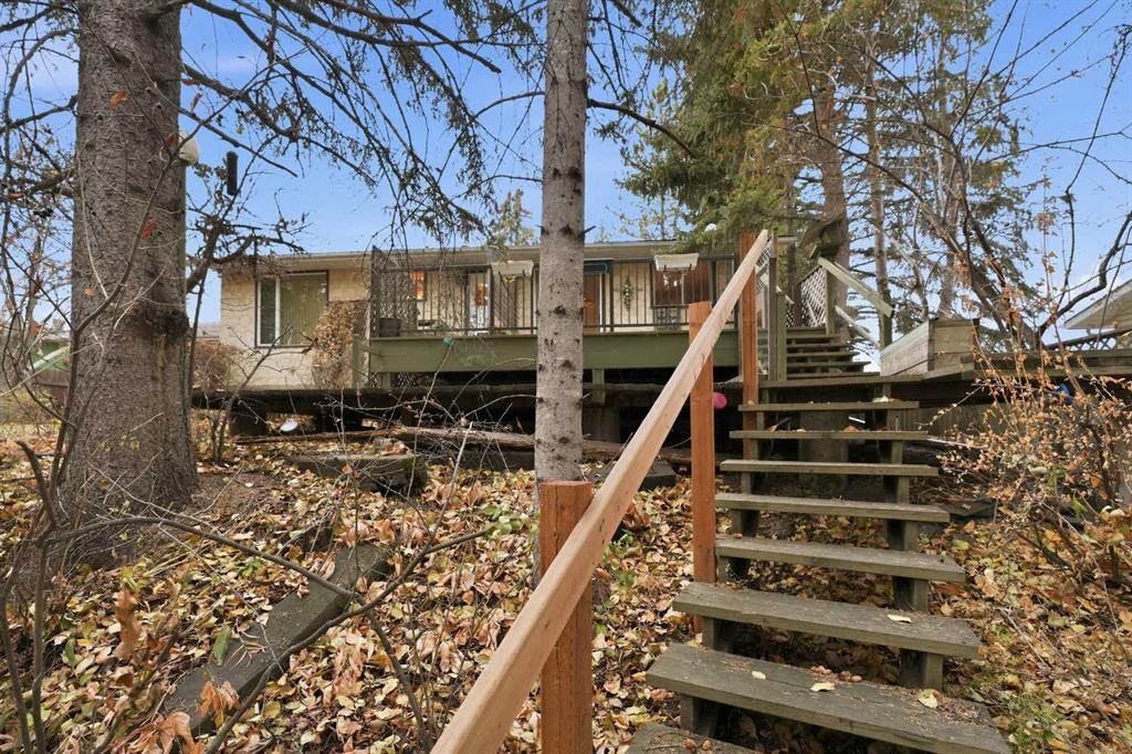 49 Pamely Avenue, Red Deer, AB - Outdoor