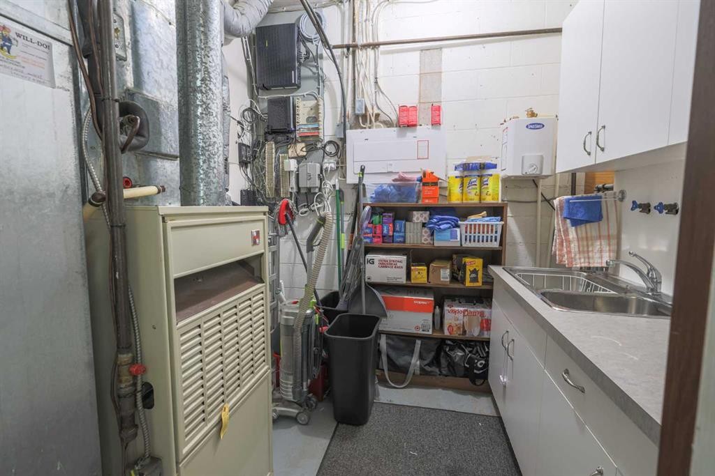 4832 49 Street, Rocky Mountain House, AB