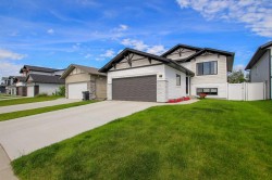 7 Thayer Close Red Deer, AB T4P 0W7