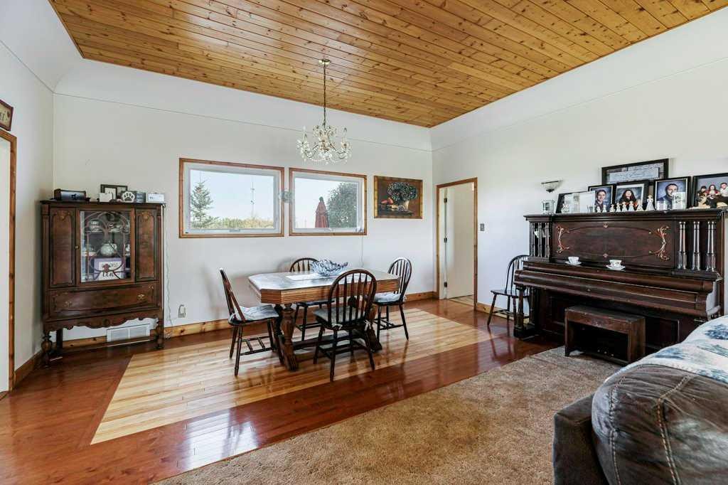 14503 Highway 12 Highway, Rural Paintearth No. 18, County Of, AB - Indoor Photo Showing Dining Room