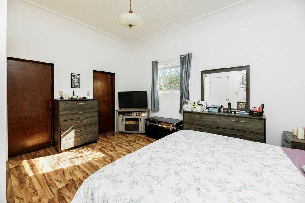 14503 Highway 12 Highway, Rural Paintearth No. 18, County Of, AB - Indoor Photo Showing Bedroom