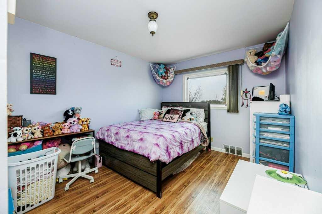 14503 Highway 12 Highway, Rural Paintearth No. 18, County Of, AB - Indoor Photo Showing Bedroom