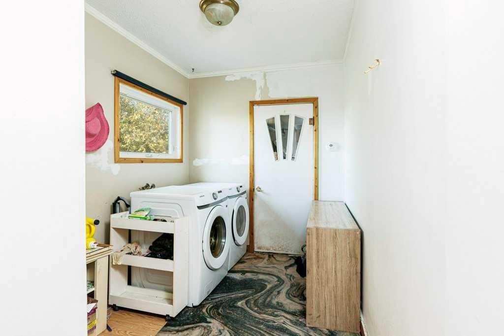 14503 Highway 12 Highway, Rural Paintearth No. 18, County Of, AB - Indoor Photo Showing Laundry Room
