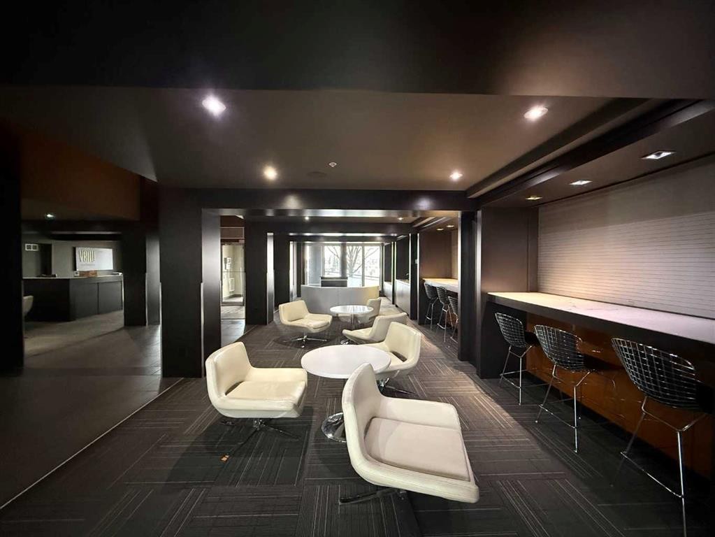 5402-2660 22 Street, Red Deer, AB - Indoor