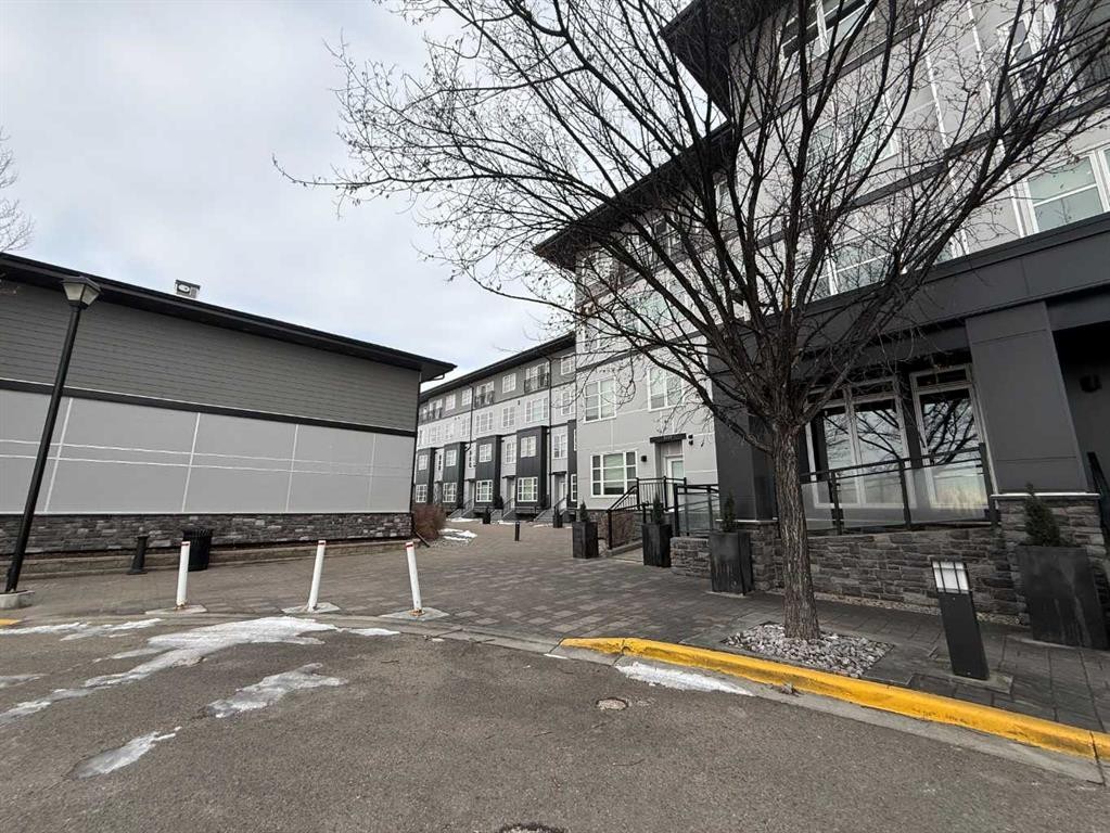 5402-2660 22 Street, Red Deer, AB - Outdoor