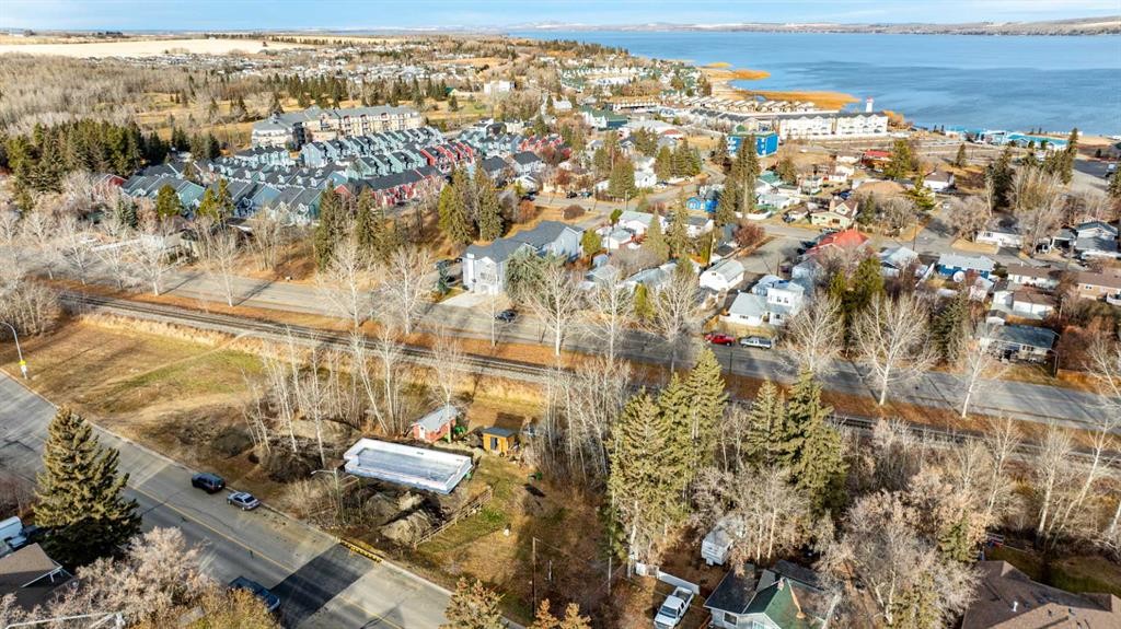 5120 48 Avenue, Sylvan Lake, AB