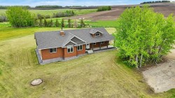 421077 Range Road 274 Rural Ponoka County, AB T4L 2N3