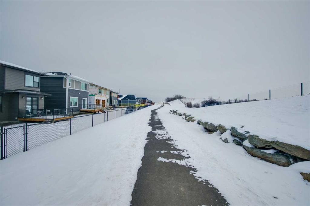 75 Fireside Common, Cochrane, AB - Outdoor