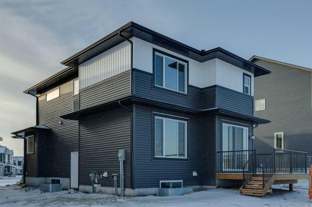 199 Langwell Common Se, Airdrie, AB - Outdoor With Exterior