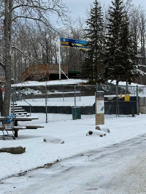 201-5519 Kerry Wood Drive, Red Deer, AB - Outdoor