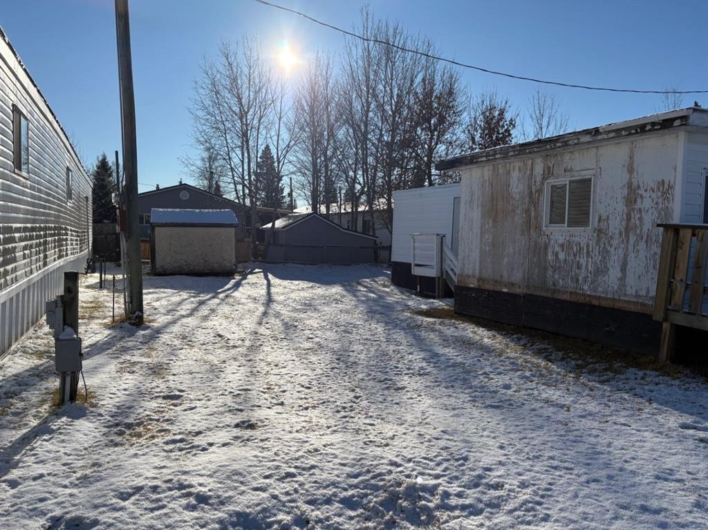 51-5311 60 Street, Rocky Mountain House, AB