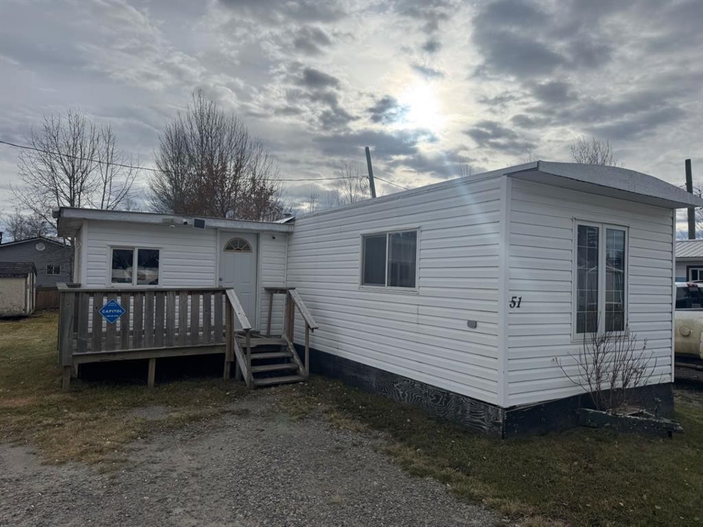 51-5311 60 Street, Rocky Mountain House, AB