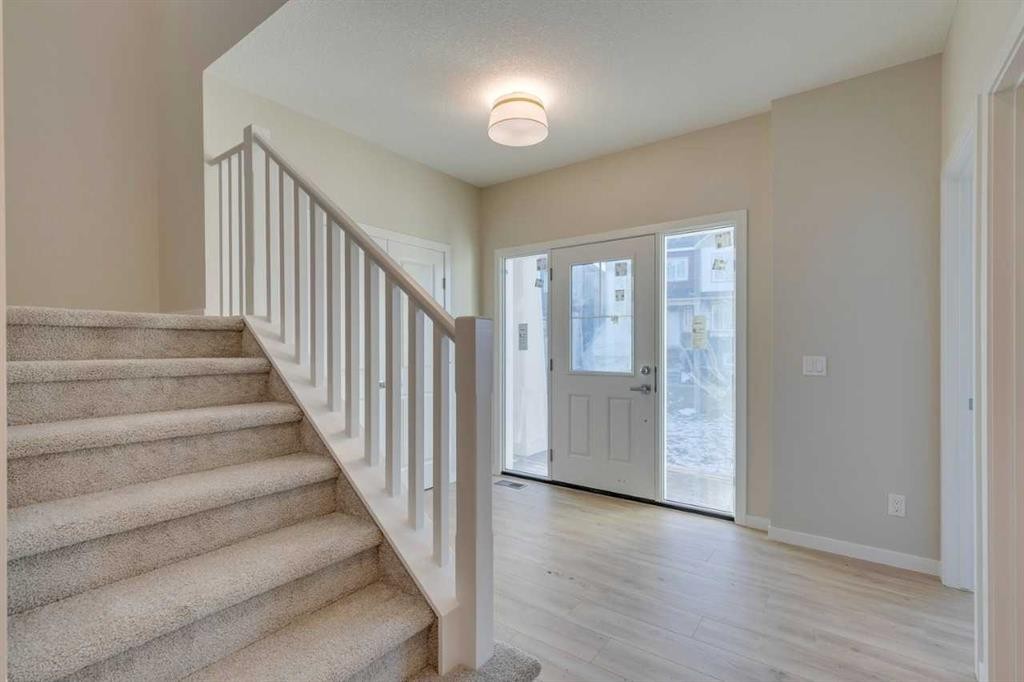 82 Alpine Common Sw, Calgary, AB - Indoor Photo Showing Other Room