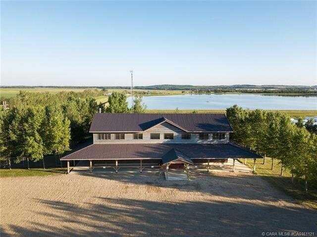 8 30 Street, Sylvan Lake, AB