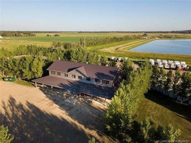 8 30 Street, Sylvan Lake, AB