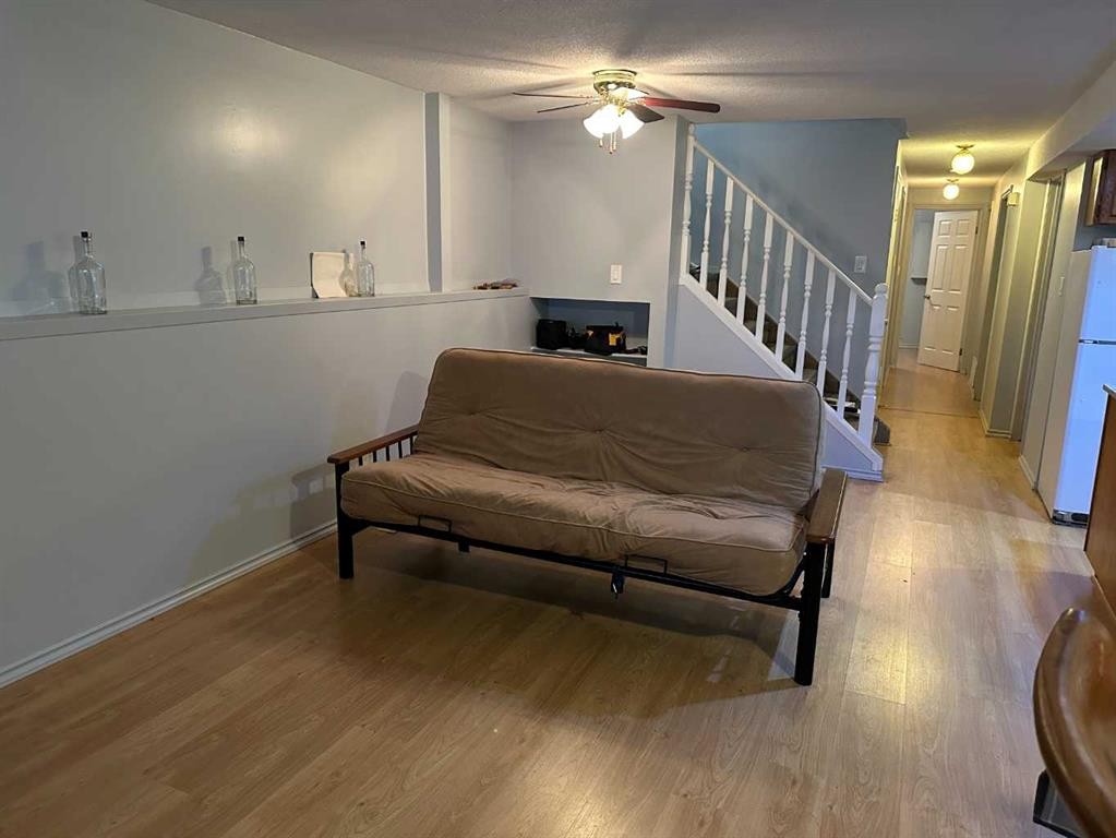 A & B-4923 53 Street, Rocky Mountain House, AB - Indoor