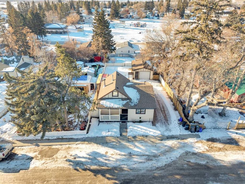 2014 24 Avenue, Delburne, AB - Outdoor With View