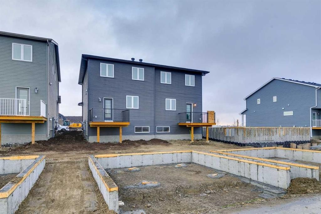 221 Bridgeport Gate Sw, Chestermere, AB - Outdoor