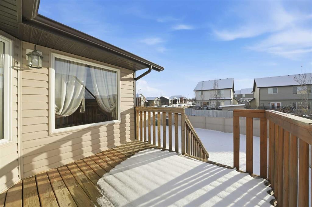 9 Thomas Place, Red Deer, AB - Outdoor With Deck Patio Veranda With Exterior