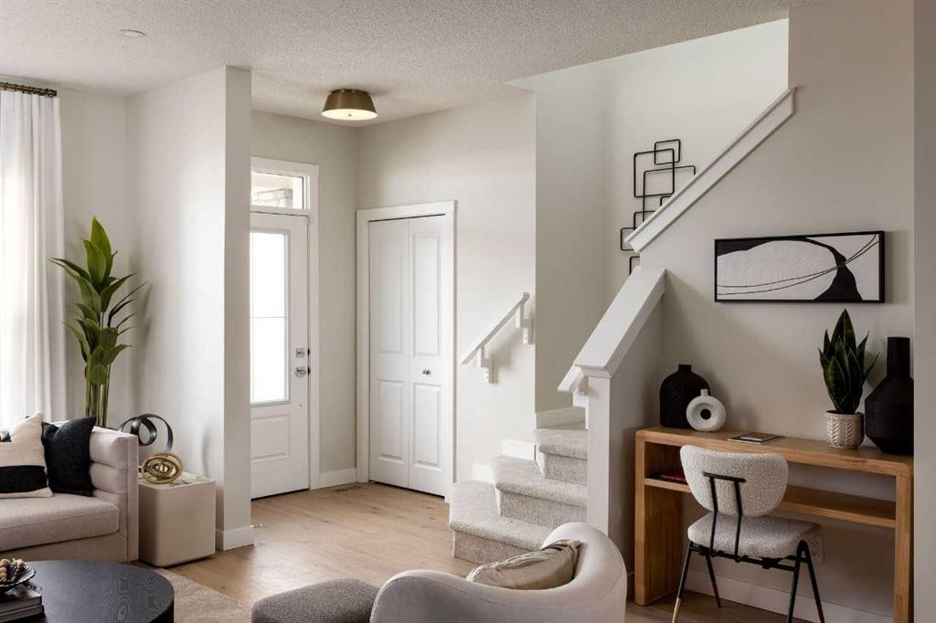 244 Drystone Walk Nw, Calgary, AB - Indoor