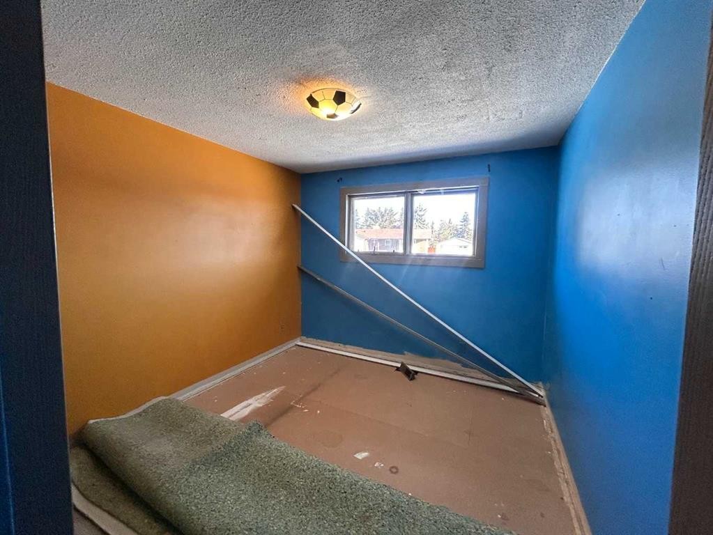 3 Meadowlark Drive, Sedgewick, AB - Indoor Photo Showing Other Room