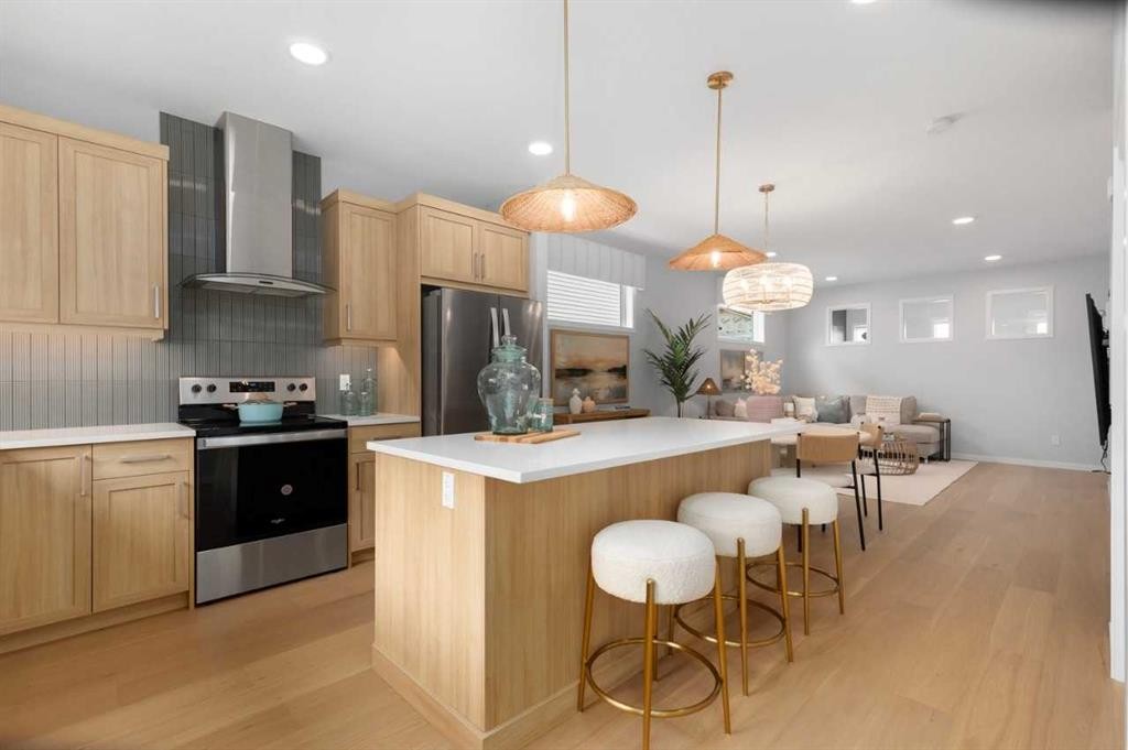 545 Bridgeport Street, Chestermere, AB - Indoor Photo Showing Kitchen With Upgraded Kitchen