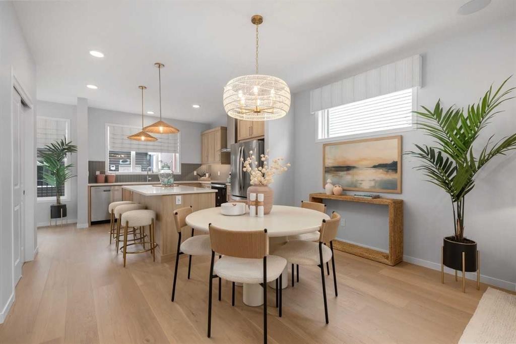 545 Bridgeport Street, Chestermere, AB - Indoor Photo Showing Dining Room