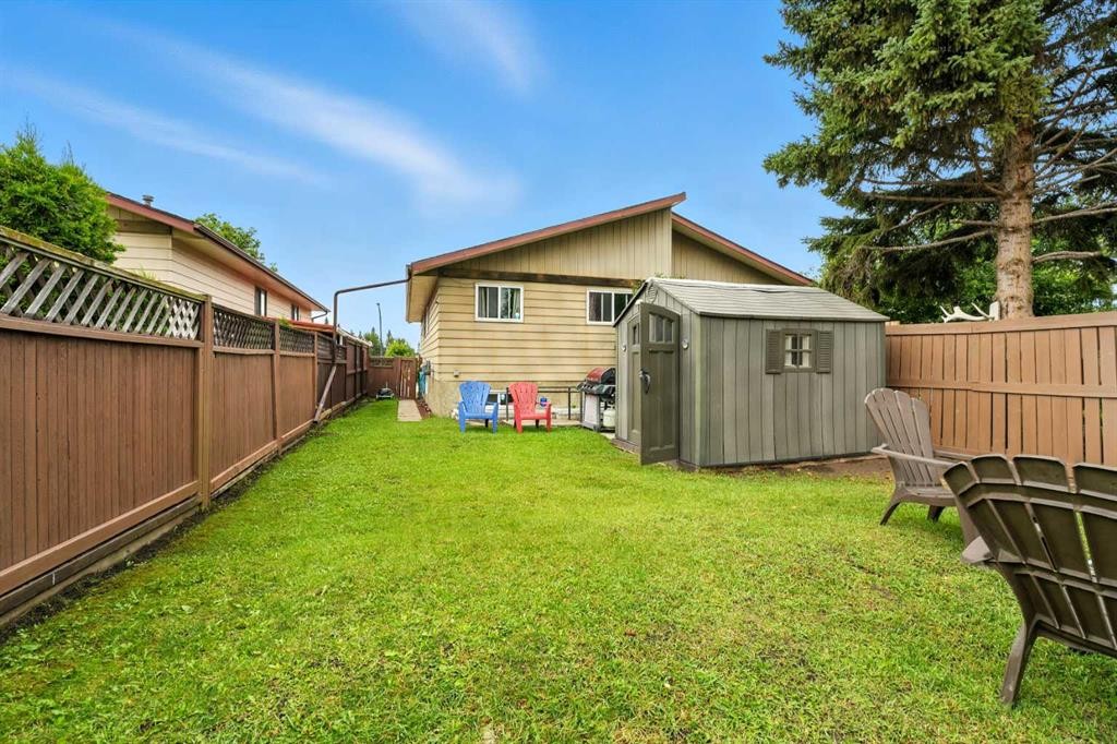 6349 58 Avenue, Red Deer, AB - Outdoor With Exterior