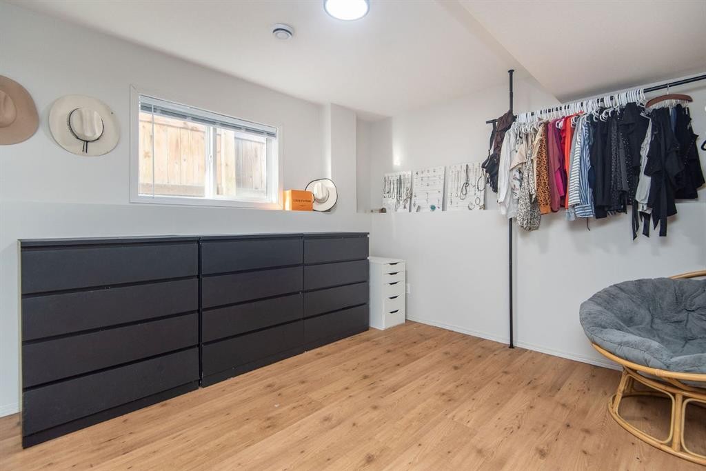 123 Bowman Circle, Sylvan Lake, AB - Indoor With Storage