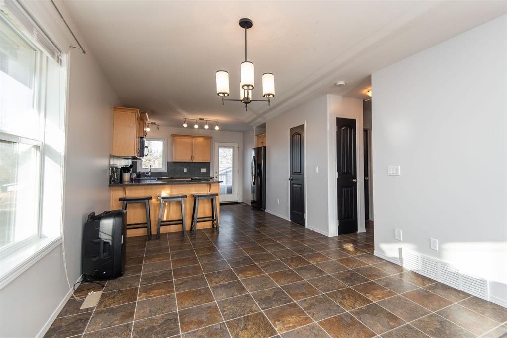 123 Bowman Circle, Sylvan Lake, AB - Indoor