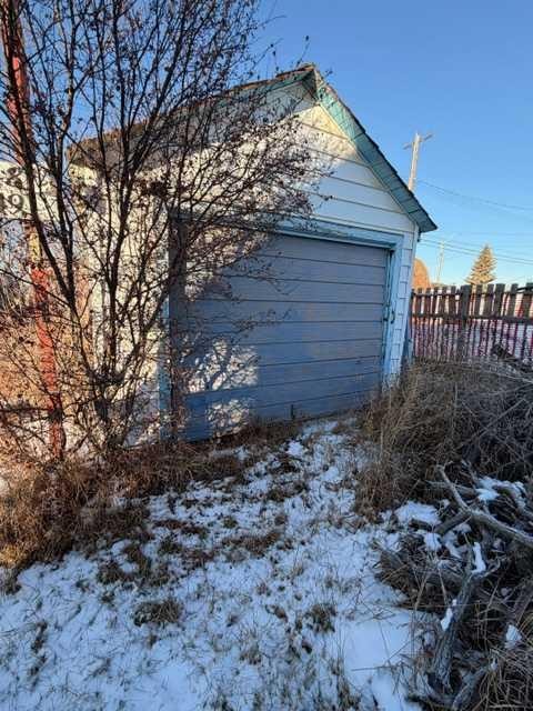 4832 49 Street, Hardisty, AB - Outdoor