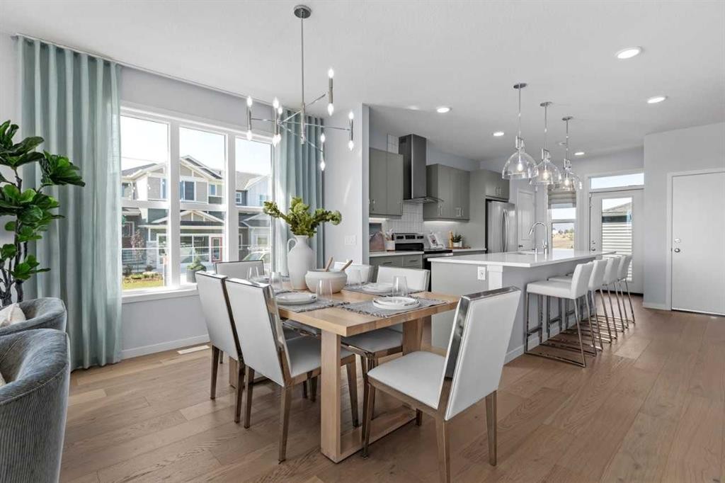 139 Huxland Road Ne, Calgary, AB - Indoor Photo Showing Dining Room