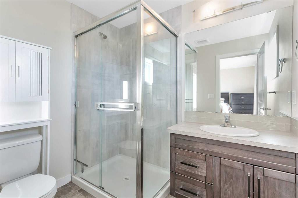 22 Latoria Court, Rural Red Deer County, AB - Indoor Photo Showing Bathroom